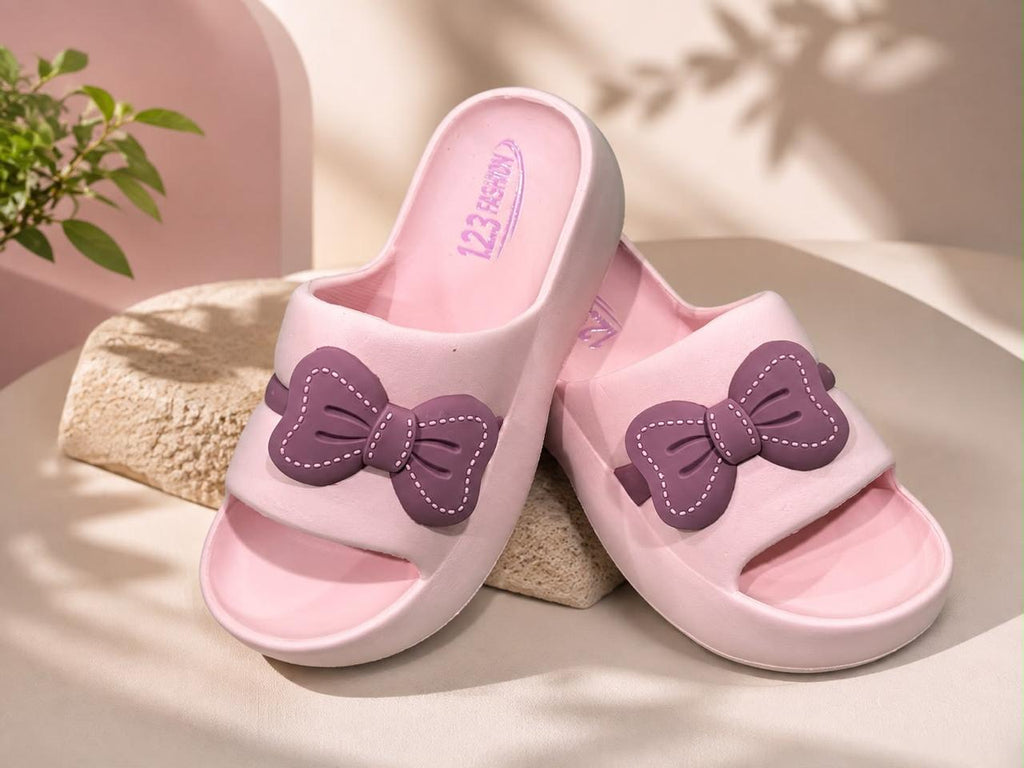 BOW SLIPPER